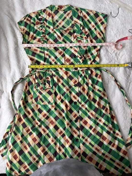 Smashing 1940s Vintage VOLUP Plus Size Cotton Day Dress - Picture 9 of 14